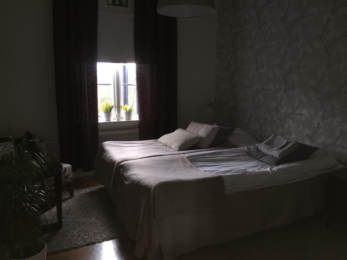 Höjdens Lågprishotell Mönsterås Buitenkant foto
