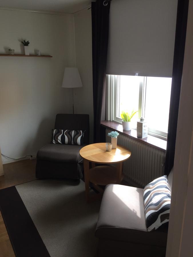 Höjdens Lågprishotell Mönsterås Buitenkant foto